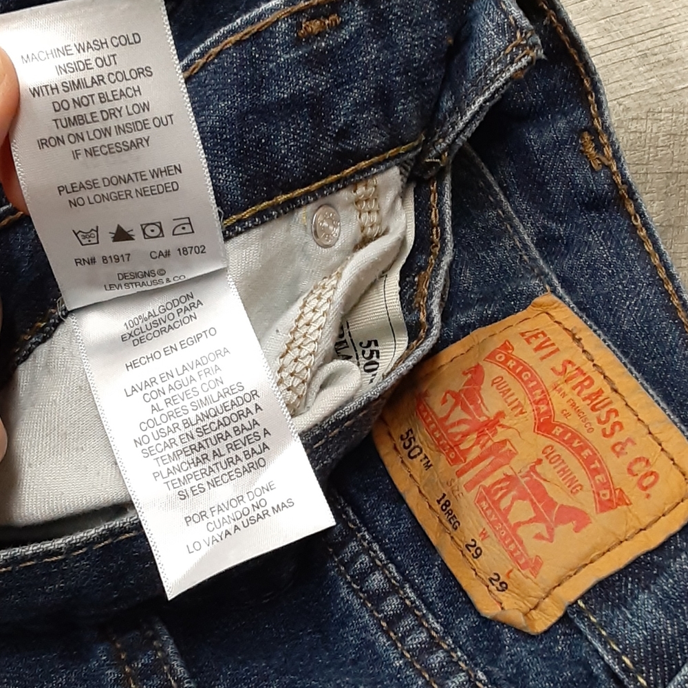 Levi's 550 Relaxed Fit Denim Jeans 29x29 Boys 18 - Picture 5 of 8